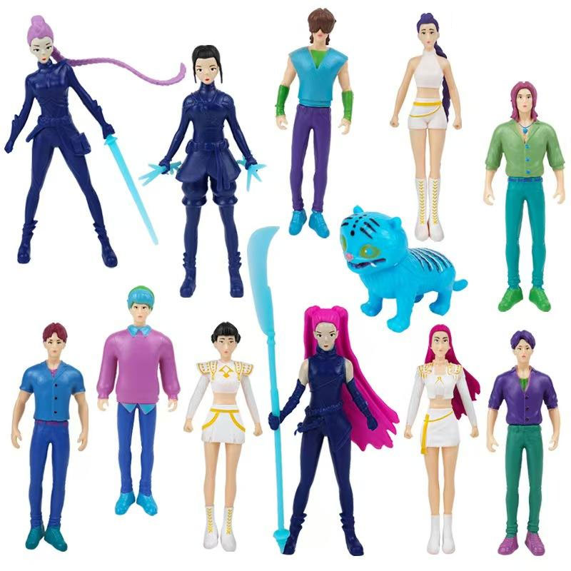 Demon Hunter Girls Desktop Ornaments