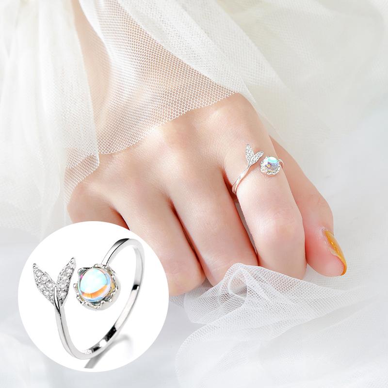 Fish Tail Ring with Moonstone