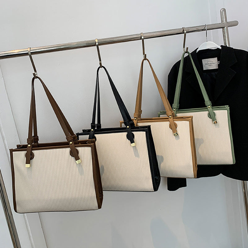 Underarm tote bag
