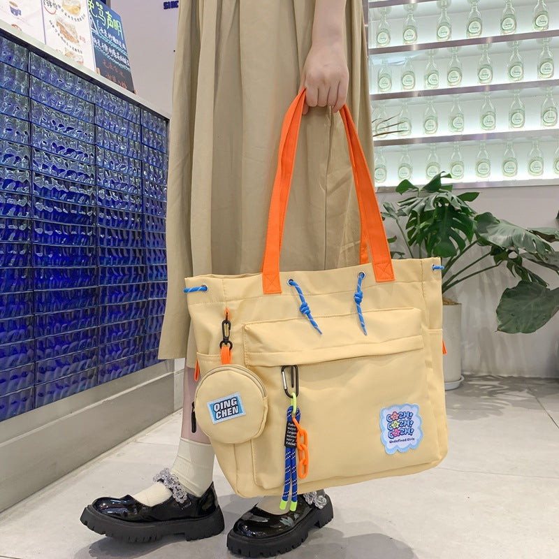 Large capacity shoulder tote bag