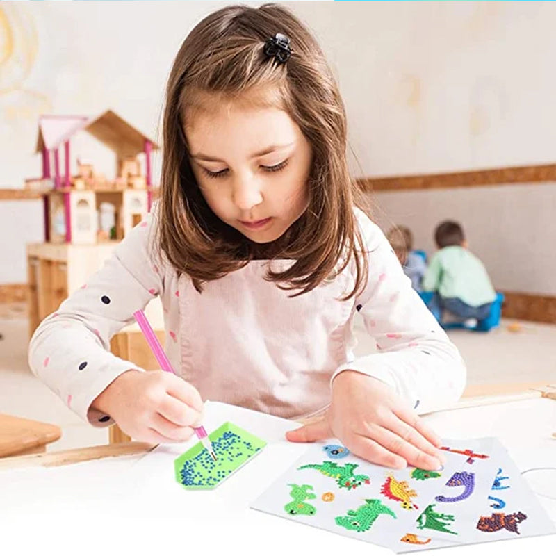 Children's DIY cartoon diamond sticking paintings