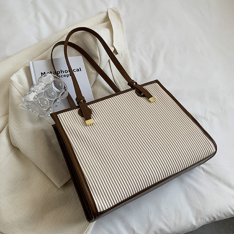 Underarm tote bag